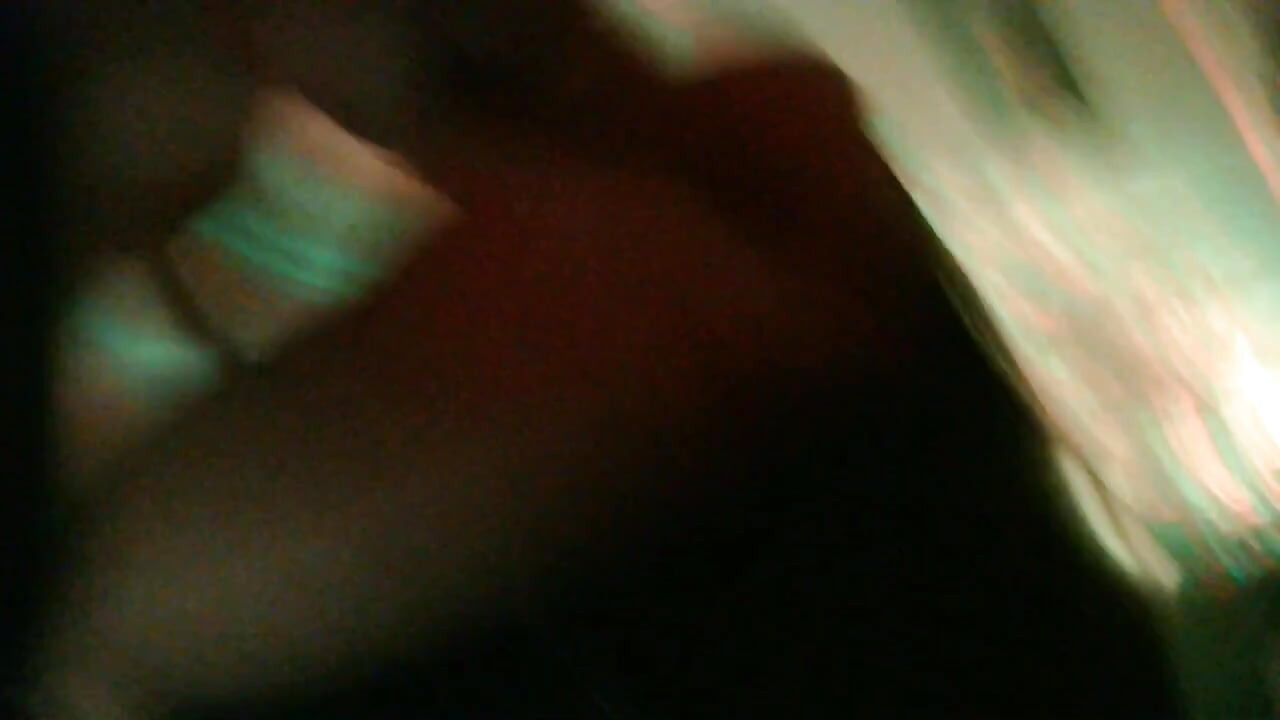 Follada de cabezo crudo con primer plano de la acción