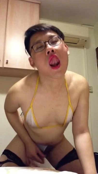 SissySlutAsian