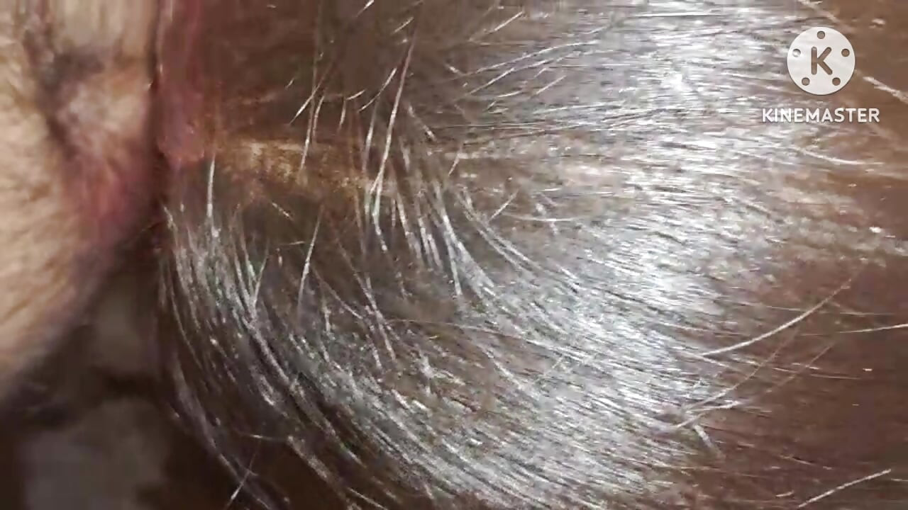 Tintin put water in sister-in-law's mouth