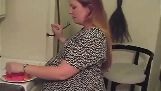 Big Nipple Pregnant Red Head Dildo Pussy Kitchen Belly Bust