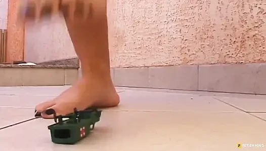 Foot Fetish with Toy Soldier - Extreme Sexy Feets