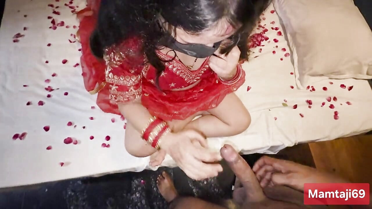 Bhabhi ko Hotal Bolaya , kaisi h Bhabhi ki chut