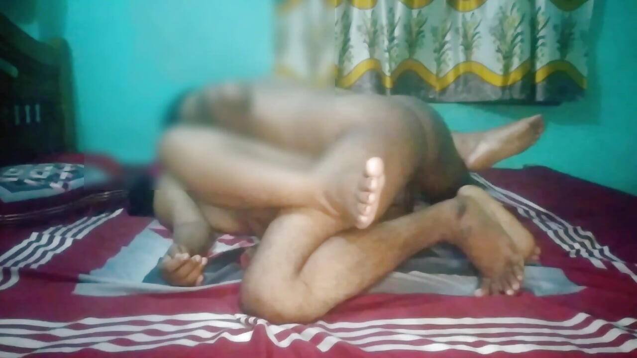 Desi stiefbroer en stiefzus pijpbeurt en vaginale seksvideo, Desi mooi meisje xxx video