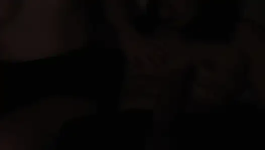 Üvey annemin büyük götlü çılgın arkadaşı büyük yarağımı istiyor