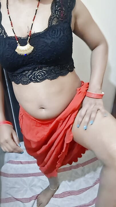 Bengali Bhabhi's Sexy Massage Video Cock Will Stand Up After Seeing You