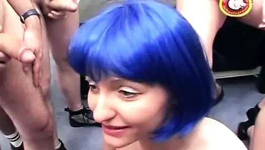 Blue Hair Babe Licks Pussy Then Shares Cock