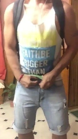 Mostrando a rola para o cabeleireiro