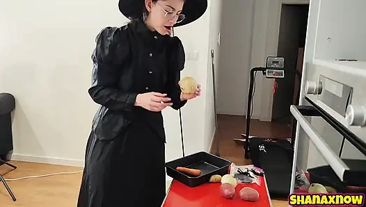 COSPLAYING WITCH THAT EATS YOUR ASS DEVOUR FOOD FETISH