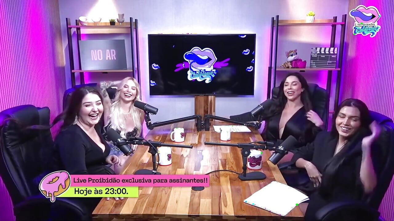 Podcast Torride Avec Gi Genesini Et Flora Favaretto