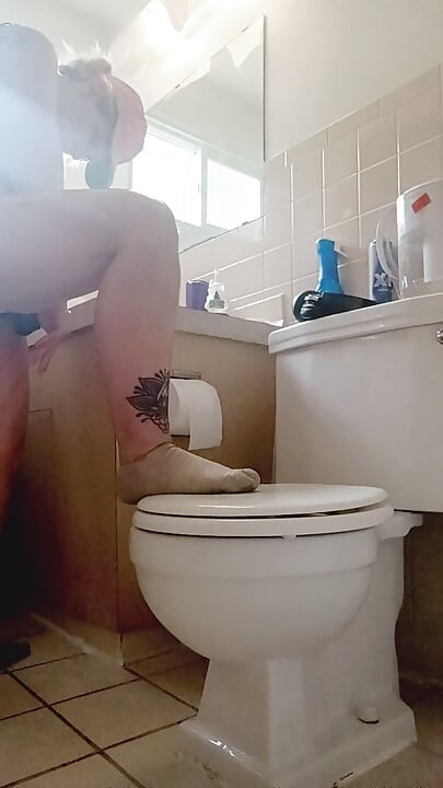 Na wypadek, jeśli chcesz zobaczyć .. Golię nogi ....