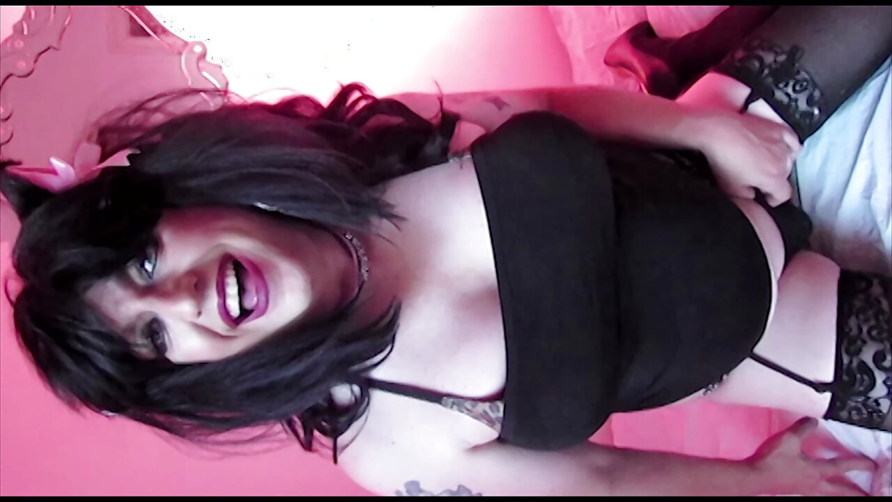 Kellystar518 în FRISKY BIZNESS