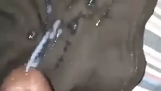 Ağzını aç. Senin için bu boşalma...