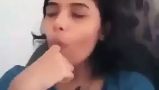 Desi girl showing big boobs in video call