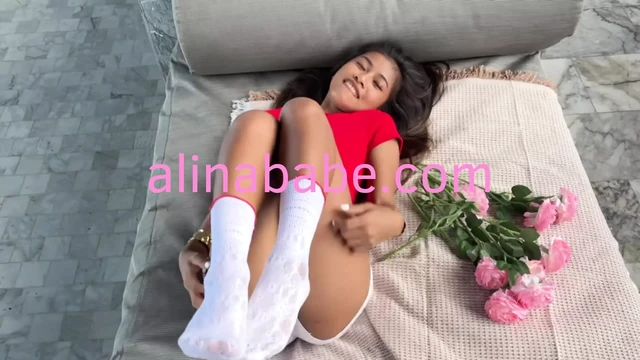Petite Cute Girl Showing Off Her Big Ass On Cam