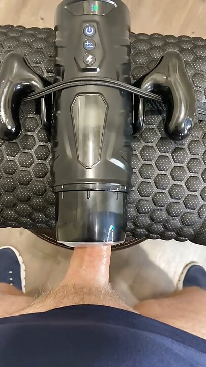 Big Stroker Toy Makes Me Cum Four Times! POV Demo