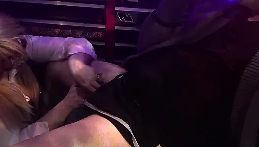 COWOK INI CROT DUA KALI - NGOCOK KONTOL DAN CROT DI DALAM