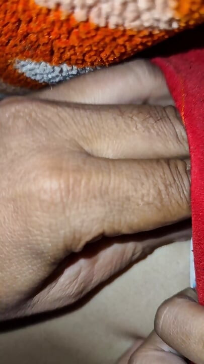 Girlfriend Ko Raat Mai Ghar Bulaya