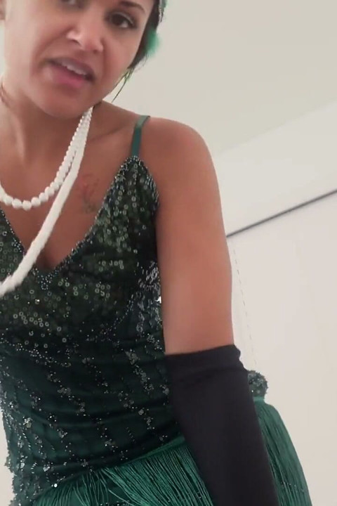 Calissa 1920s Giantess