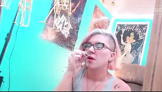 Mirror Sneezing