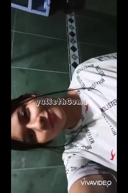 Kita Kena Bosan Di Rumah Makcik Kita