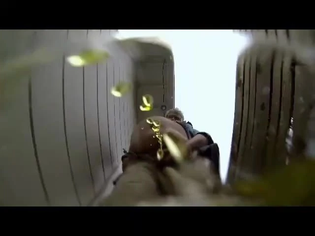 Fat daddy pissing