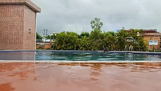 Sperm Floating in the Pool, Hard Sex in the Water, Double Orgasm