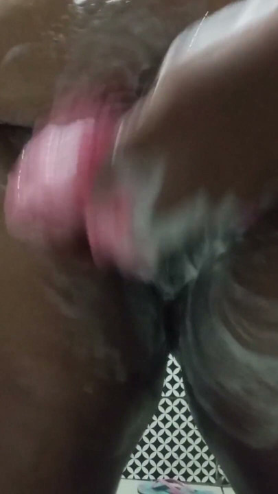Neighbor with big pussy and huge breasts sends video in condominium group | Clip 1