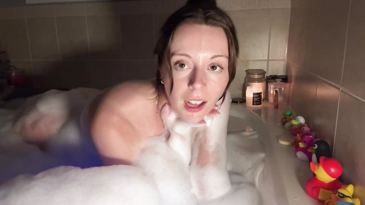 Burbujas y orgasmos de la hora del baño