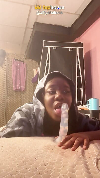 Sucking Penis so Good (full Video)