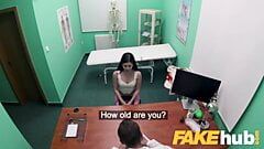 नकली अस्पताल मुंडा रूसी चूत गड़बड़ मुश्किल द्वारा डॉक्टर