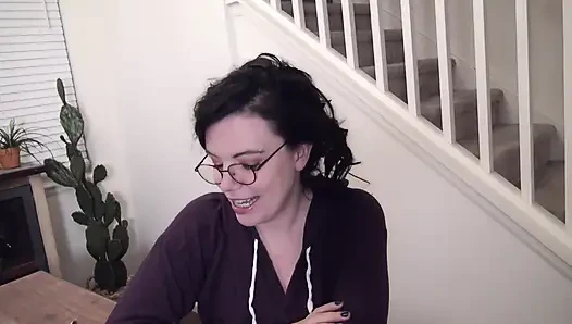 Карантин - милая табу мачеха Lilith