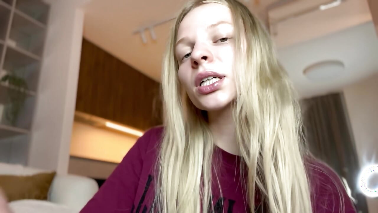 占主导地位的女神娘娘腔你激烈的角色扮演
