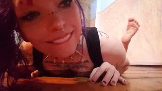 Jupiter Domina - goth girl clean soles and toes