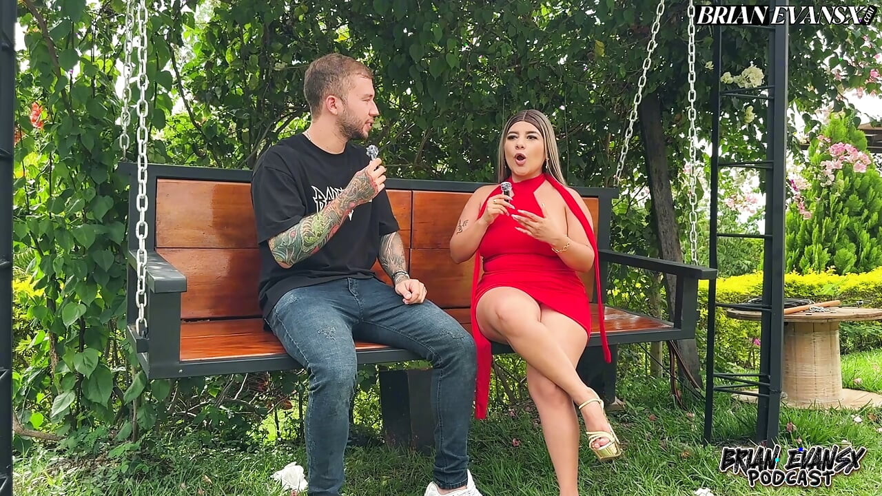 Blonde Colombian Naty Delgado has a podcast that ends with outdoor sex - Brian Evansx