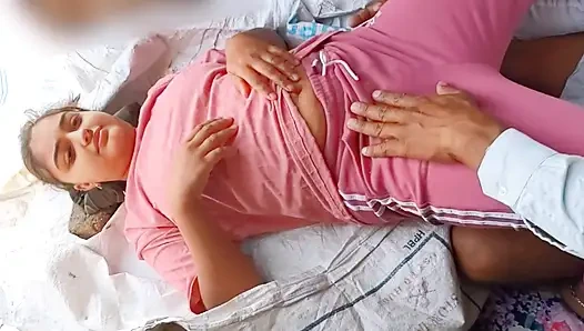 India Hot Teen Girl Tight Pusssy Outdoor Hard Sex Video, Desi Village Teen skinny Girl Outdoor Hard Xxx Video