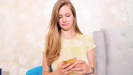 Während des tanzes zeigte sie ihre muschi