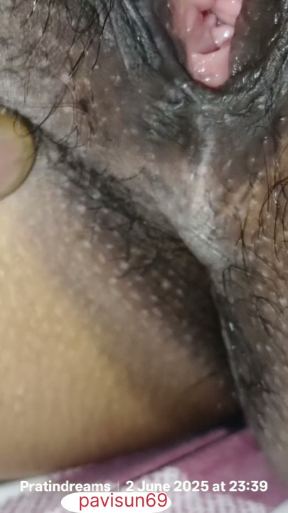 Indian bhabi hairy pussy | Clip 1