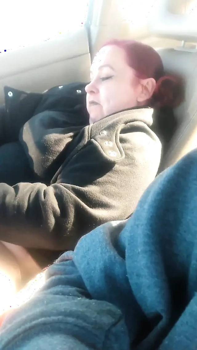 Playing with Pussy in Traffic