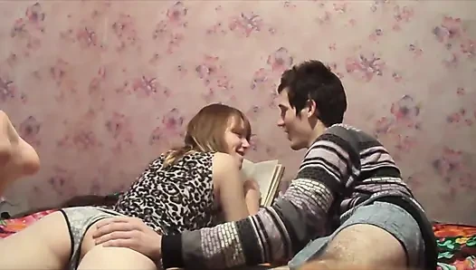 Я так возбуждена, что ты мне минет