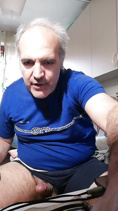 1 مايو هو عطلة سويرز!