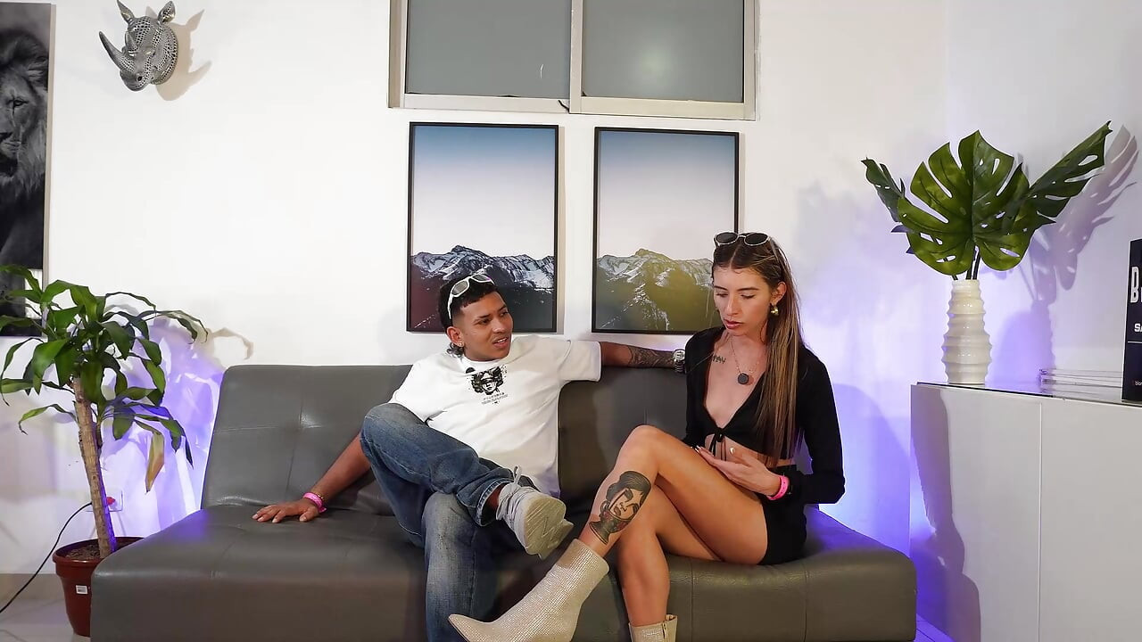 We interviewed ALLESSA KITTY and she told us about her tastes for women and how she likes men