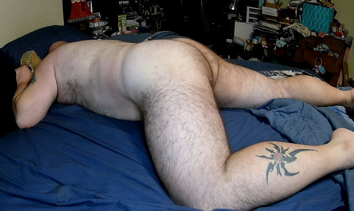 Furry Man Monk3yMing0 Masturbating on the Bed With My Legs Wide