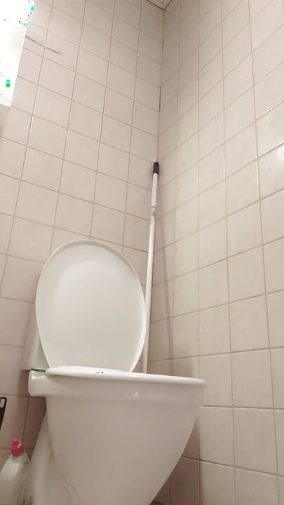 HOT BATHROOM MASTURBATION, DILDO, FAT BELLY, SMALL CLIT, VIBRATOR, REAL TITTYS