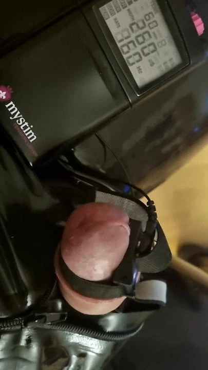 Cumshot, Estim, Mystim, Latex, BDSM