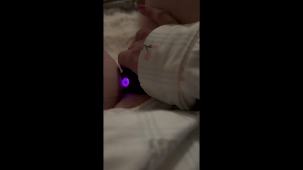 Girlfriend plays with pussy