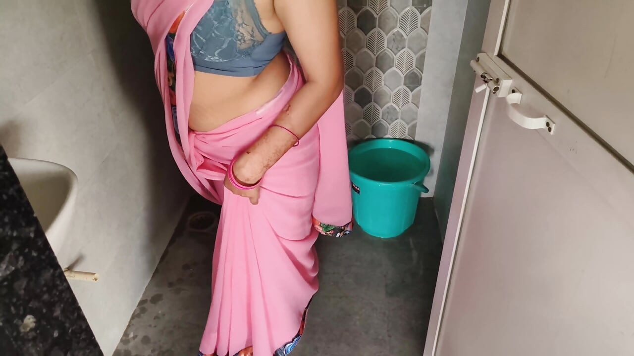 Stepsister's Shower Surprise Turns Hot, Stepbrother Records It and Fucks Her Viral Xvideo