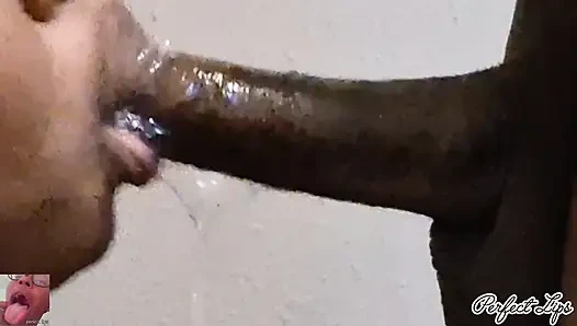 Bibir lembut mengisap kontol super ceroboh