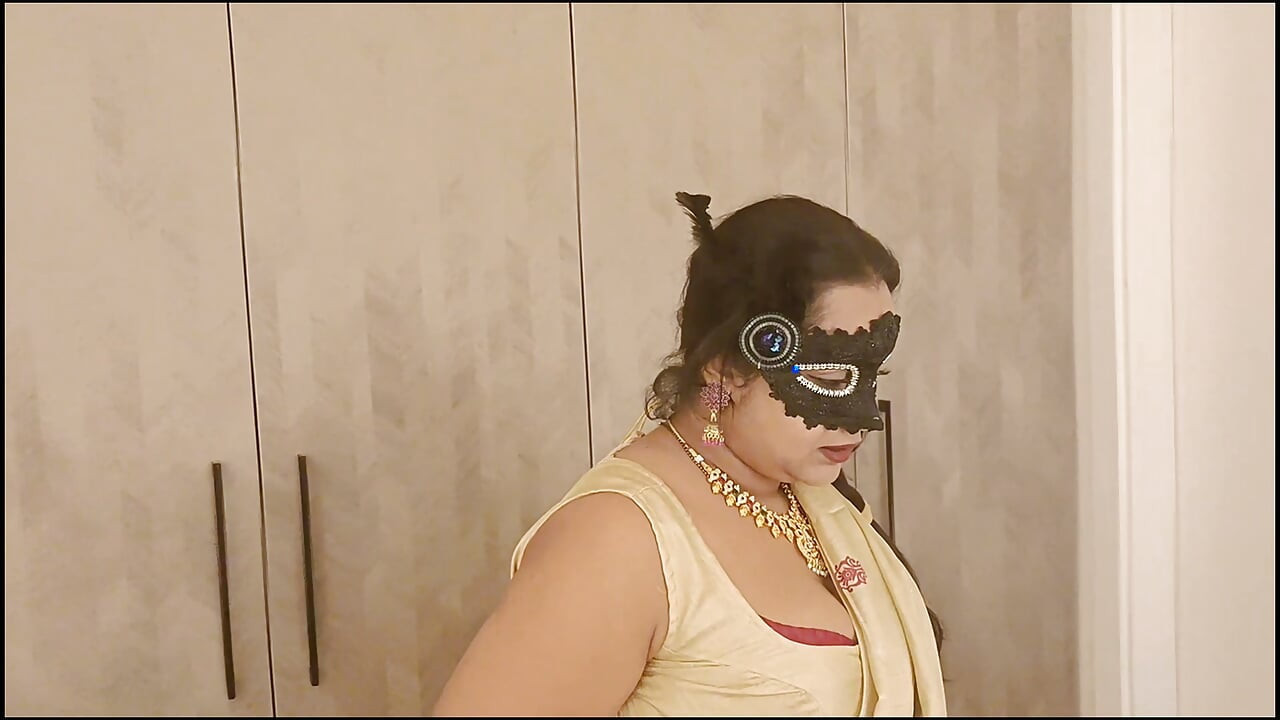 Spandana Sweety和房客做爱