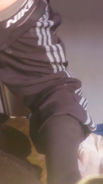 Tight Adidas Boyz | Clip 1