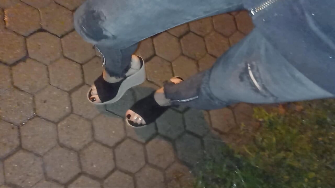 crossdressing in public